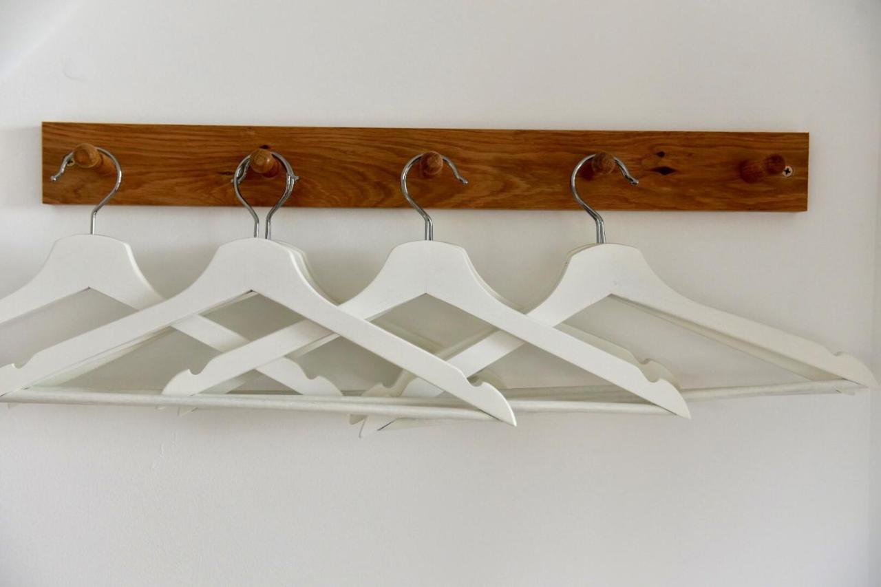 The Roost Apartment Semley Bagian luar foto